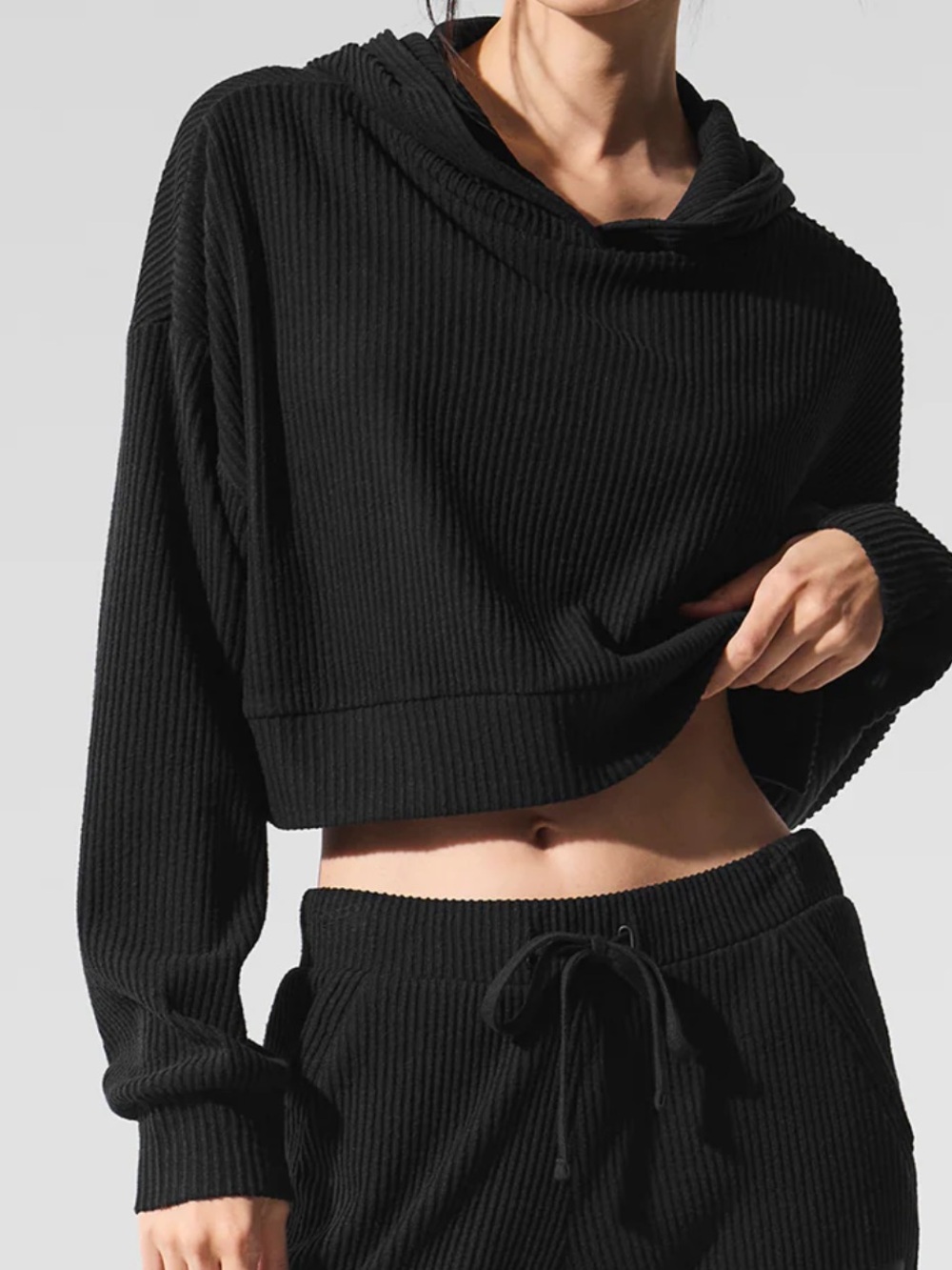 Alo Yoga Muse Hoodie Cropped Black Sz S 4-6 W3438R